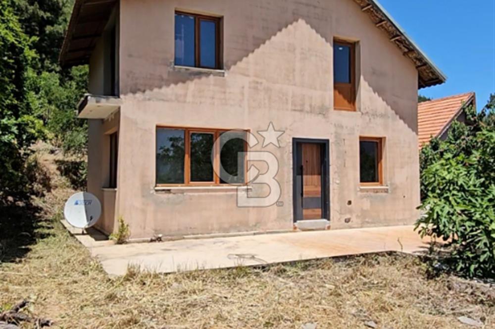 Manisa Yunusemre Sarıkaya Köyü Site İçinde Satılık Villa