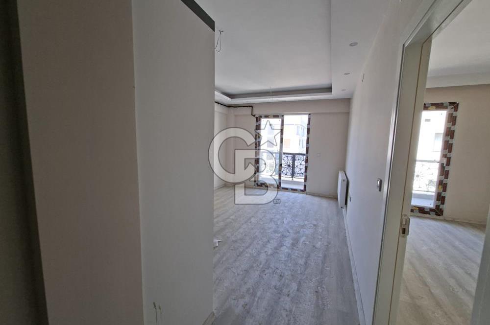 SEYREK'TE ÜNİVERSİTEYE YAKİN 1+1 SATILIK DAİRE