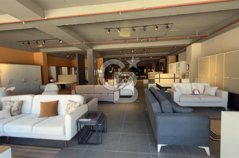 BAĞDAT CADDESİNE CEPHE 1.250 M2(H:3.65) SHOWROOM