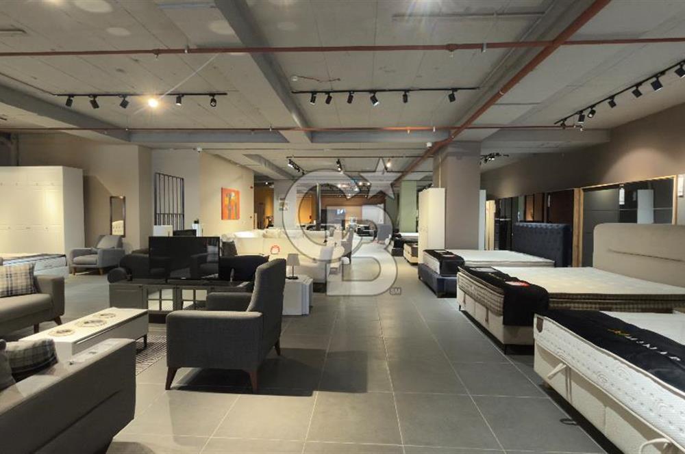 BAĞDAT CADDESİNE CEPHE 1.250 M2(H:3.65) SHOWROOM