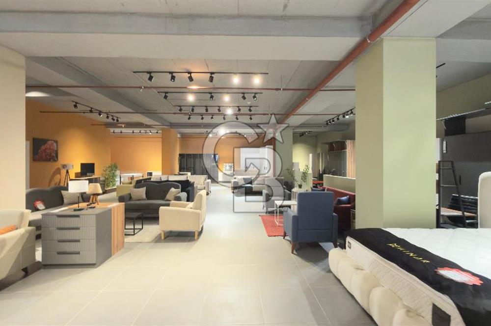 BAĞDAT CADDESİNE CEPHE 1.250 M2(H:3.65) SHOWROOM