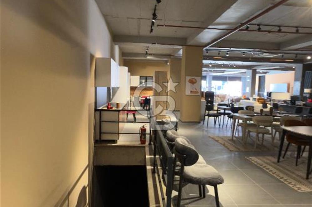 BAĞDAT CADDESİNE CEPHE 1.250 M2(H:3.65) SHOWROOM