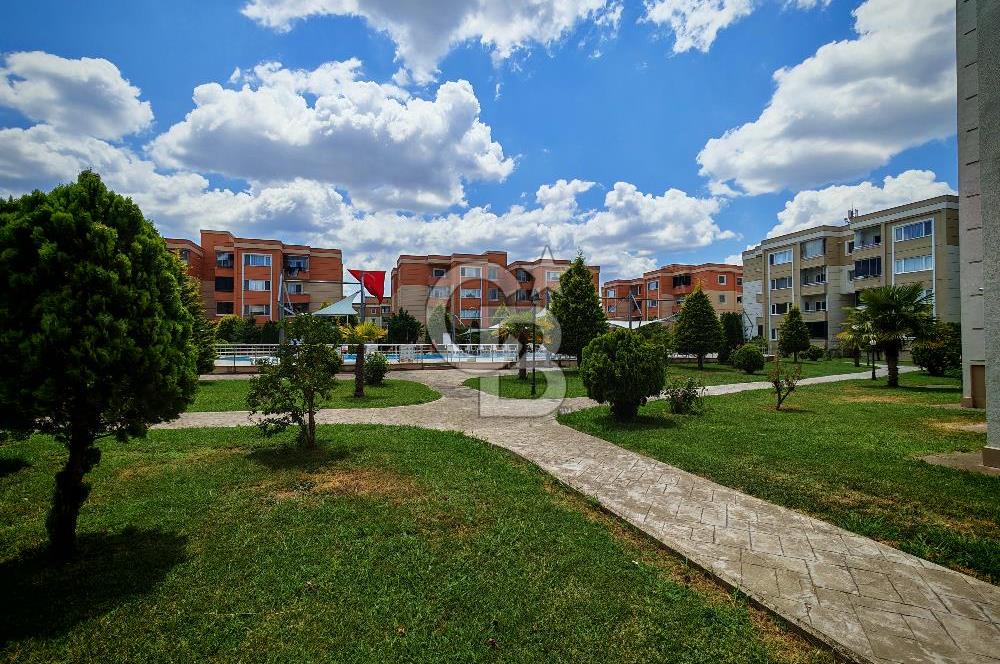 İZMİTİN MARKA SİTESİNDE SATILIK GENİŞ 3+1