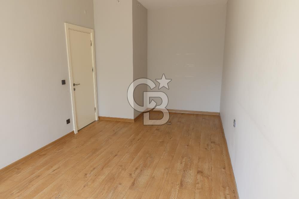 KARTAL REFERANS TOWER DA HAVUZLU 2+1 KULLANIŞLI 