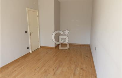 KARTAL REFERANS TOWER DA HAVUZLU 2+1 KULLANIŞLI 