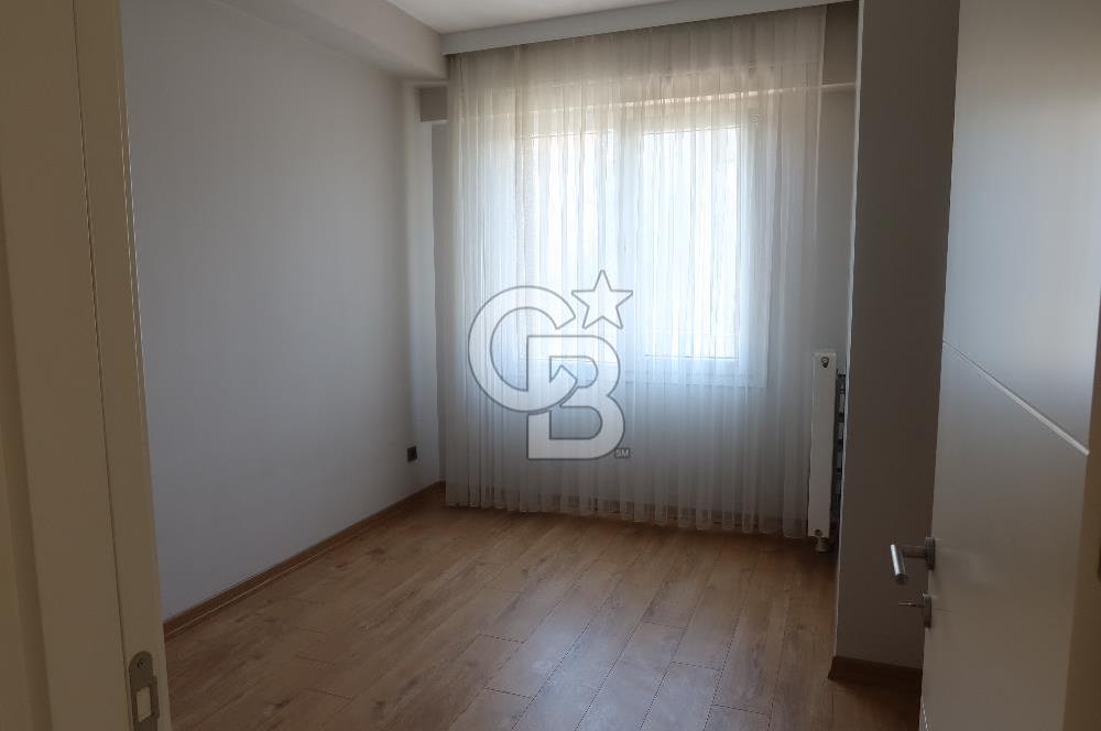 KARTAL REFERANS TOWER DA HAVUZLU 2+1 KULLANIŞLI 