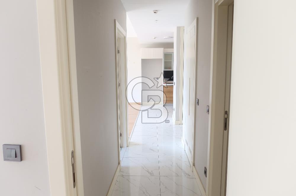 KARTAL REFERANS TOWER DA HAVUZLU 2+1 KULLANIŞLI 