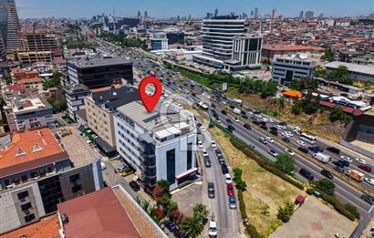 İDEALTEPE E5'TE PRESTİJLİ BİNADA KDVLİ 400 M2 KİRALIK PLAZA KATI