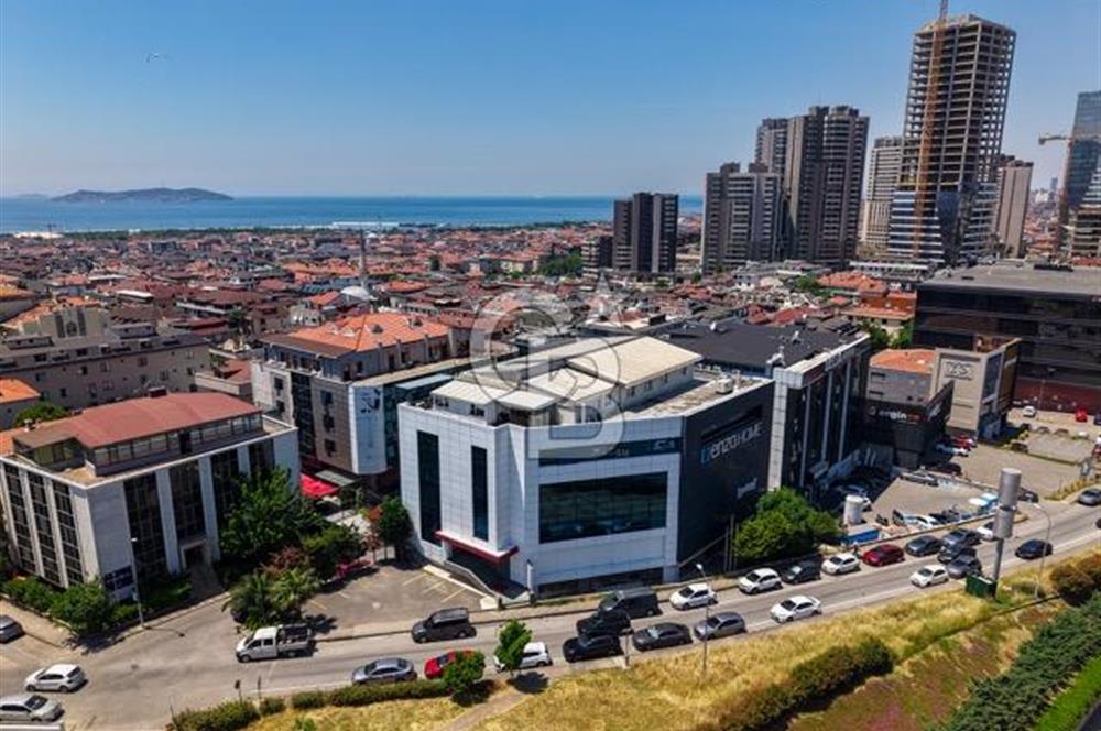 İDEALTEPE E5'TE PRESTİJLİ BİNADA KDVLİ 400 M2 KİRALIK PLAZA KATI