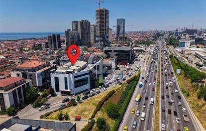 İDEALTEPE E5'TE PRESTİJLİ BİNADA KDVLİ 400 M2 KİRALIK PLAZA KATI