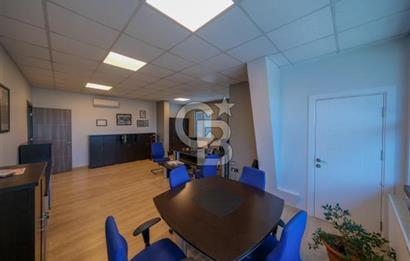 İDEALTEPE E5'TE PRESTİJLİ BİNADA KDVLİ 400 M2 KİRALIK PLAZA KATI