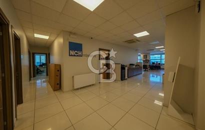 İDEALTEPE E5'TE PRESTİJLİ BİNADA KDVLİ 400 M2 KİRALIK PLAZA KATI