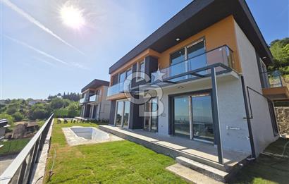 Yuvacık'ta Full Deniz Manzaralı+Müstakil havuz 4+1 Satılık Villa