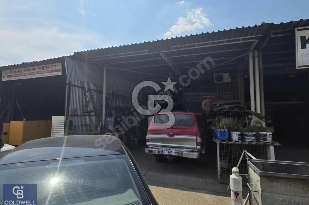 İZMİT SANAYİ SİTESİ'NDE SATILIK 120M2 DÜKKAN