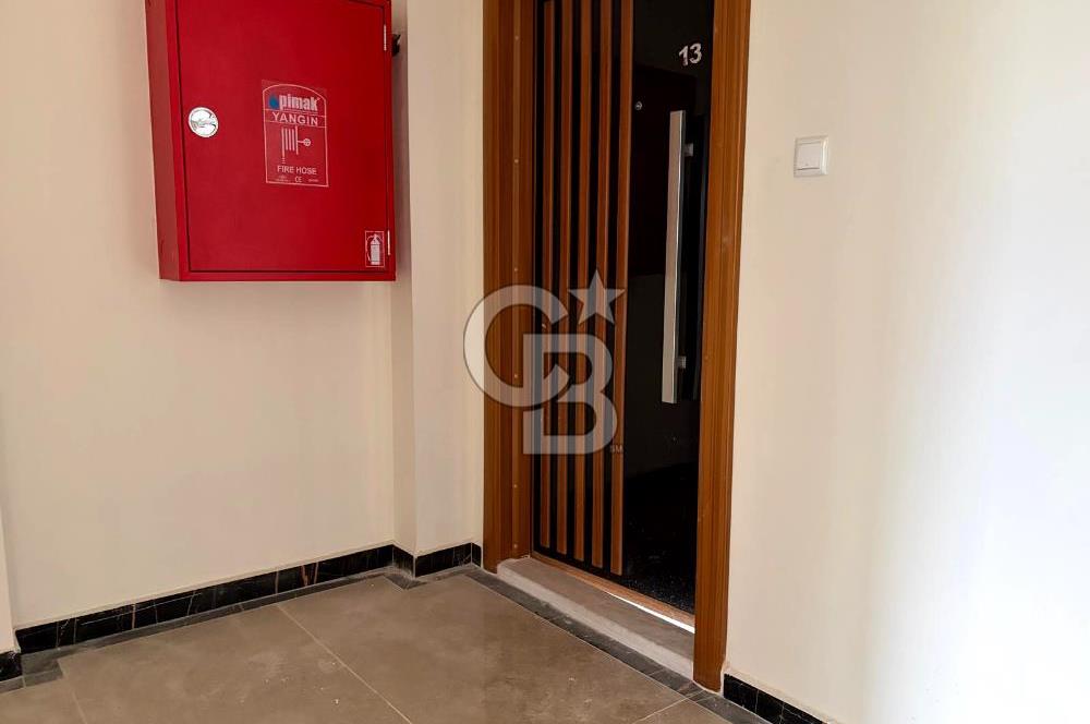 CB BLACK'DEN YALOVA YOLUNA CEPHE 200 M.KARE OFİS