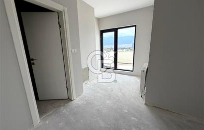 CB BLACK'DEN YALOVA YOLUNA CEPHE 248 M.KARE OFİS