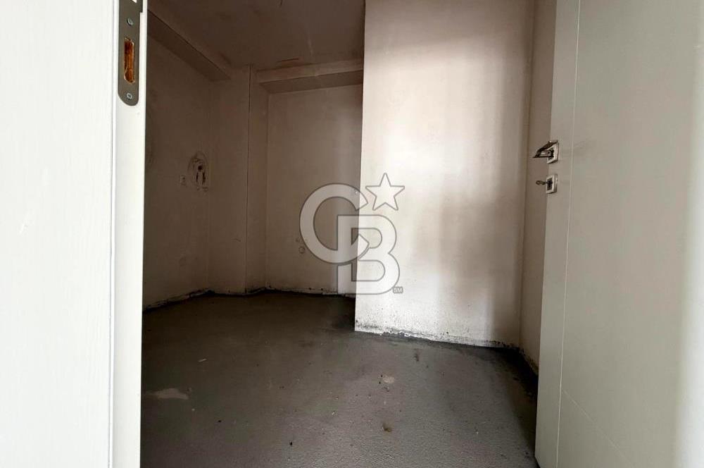 CB BLACK'DEN YALOVA YOLUNA CEPHE 200 M.KARE OFİS