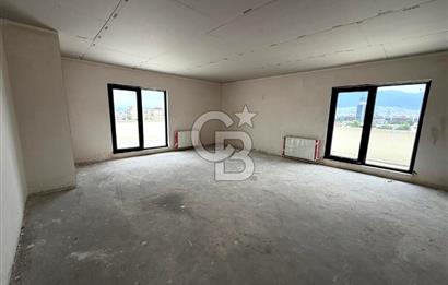CB BLACK'DEN YALOVA YOLUNA CEPHE 200 M.KARE OFİS