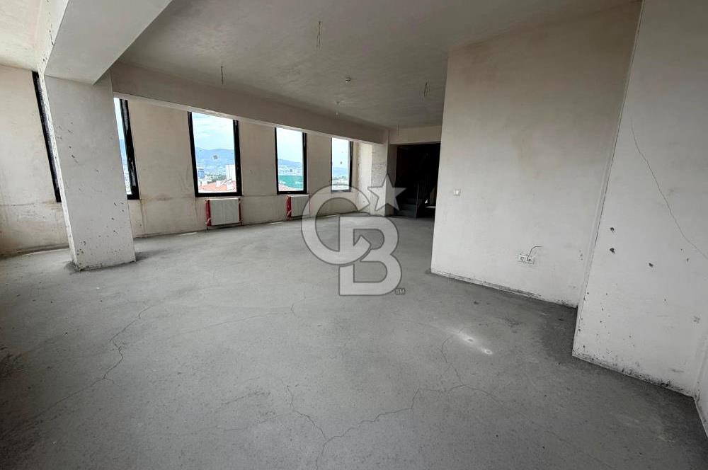 CB BLACK'DEN YALOVA YOLUNA CEPHE 200 M.KARE OFİS