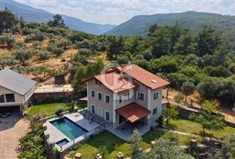 Kemalpaşa'da Satılık Müstakil Havuzlu Doğalgazlı Villa - 4 - 354571