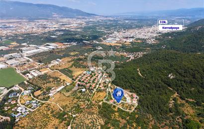 Kemalpaşa'da Satılık Müstakil Havuzlu Doğalgazlı Villa