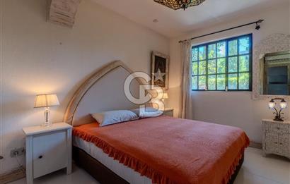 Bodrum Türkbükü’nde Eşyalı 1+1 Kış Bahçeli Müstakil Taş Ev