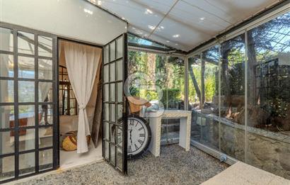 Bodrum Türkbükü’nde Eşyalı 1+1 Kış Bahçeli Müstakil Taş Ev