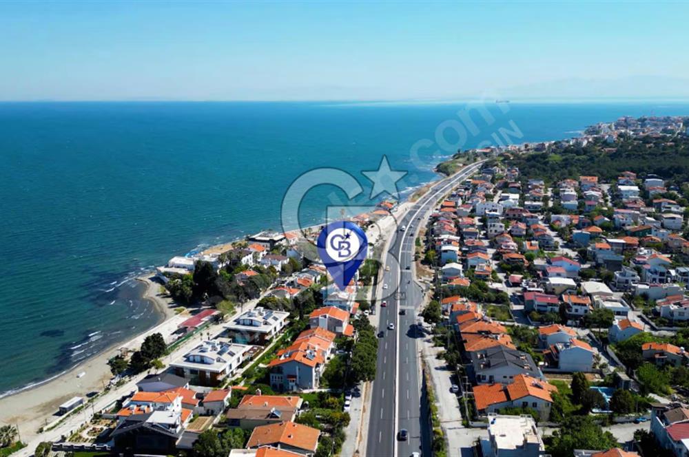 Urla Satılık Villa Sahilde 7+2