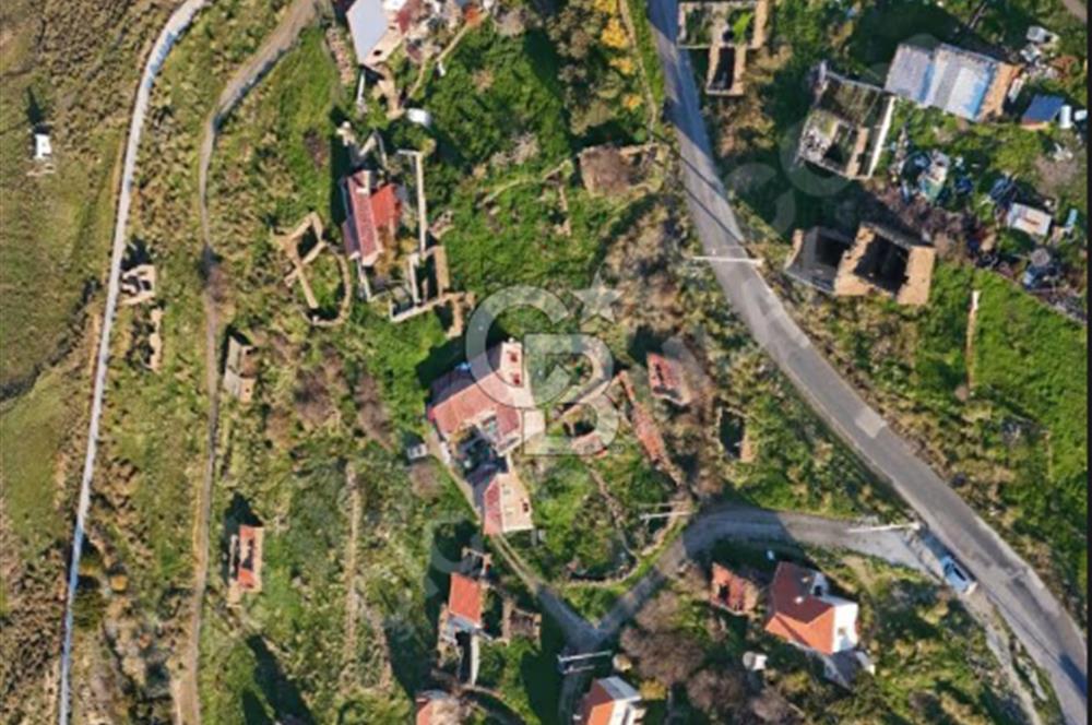 İzmir KARABURUN Salman Mevkiinde Köyiçi Geniş Arsa