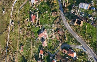 İzmir KARABURUN Salman Mevkiinde Köyiçi Geniş Arsa