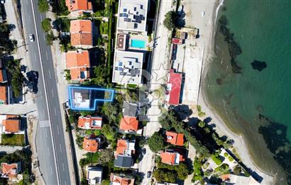 Urla Satılık Villa Sahilde 7+2