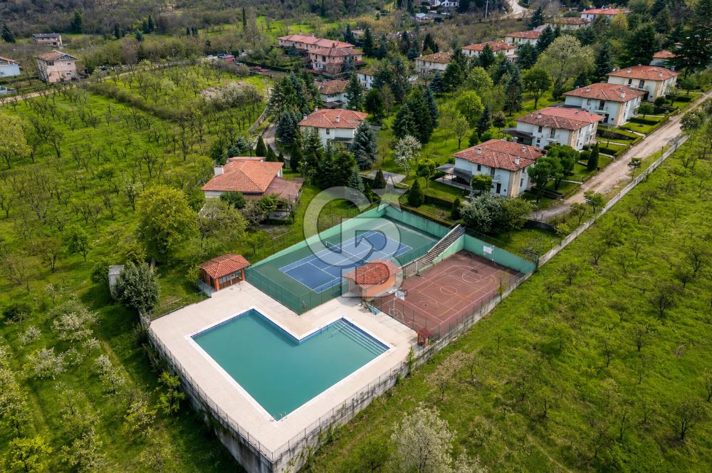 KARTEPE BALABAN KİRAZLIK EVLERİNDE SATILIK 4+1  VİLLA