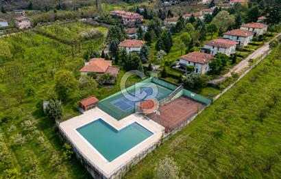 KARTEPE BALABAN KİRAZLIK EVLERİNDE SATILIK 4+1  VİLLA