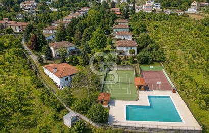 KARTEPE BALABAN KİRAZLIK EVLERİNDE SATILIK 4+1  VİLLA