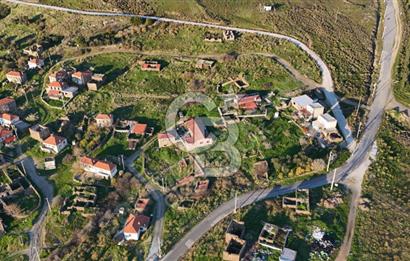 İzmir KARABURUN Salman Mevkiinde Köyiçi Geniş Arsa