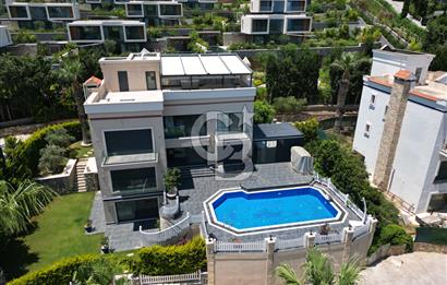 BODRUM HEBİL KOYUNDA ÖZEL HAVUZLU ŞÖMİNELİ LÜKS 6+2 VİLLA