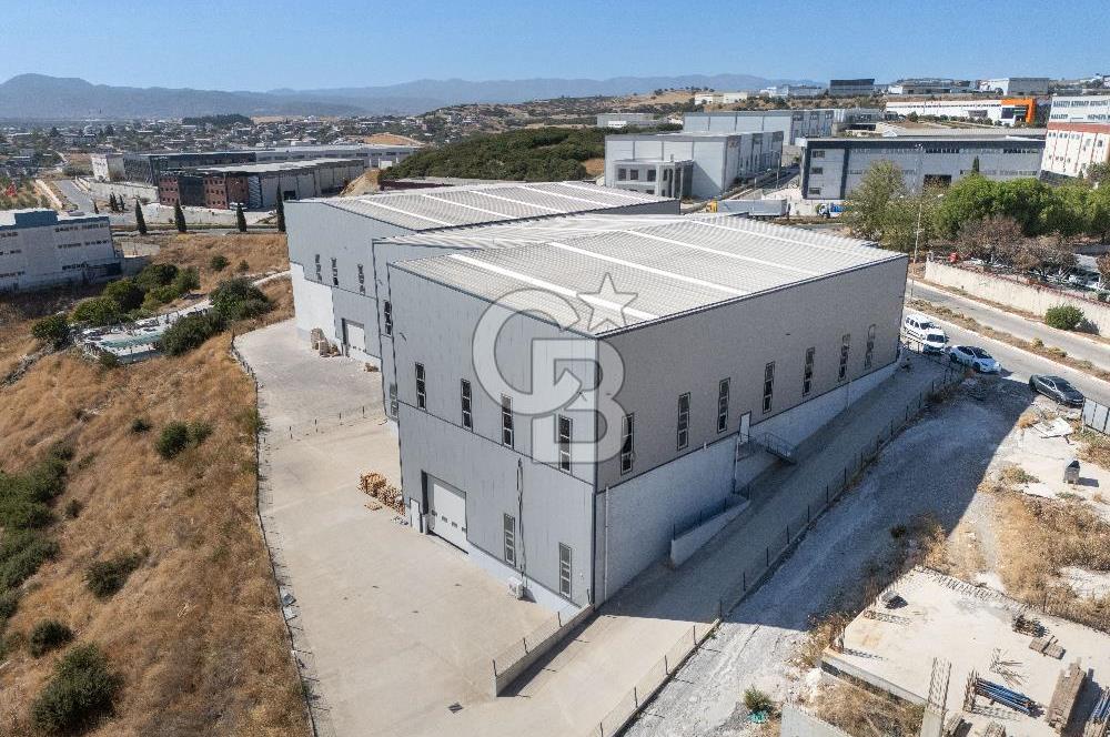 İzmir İTOB OSB'de yüksek tavanlı Prestijli Üretim Tesisi