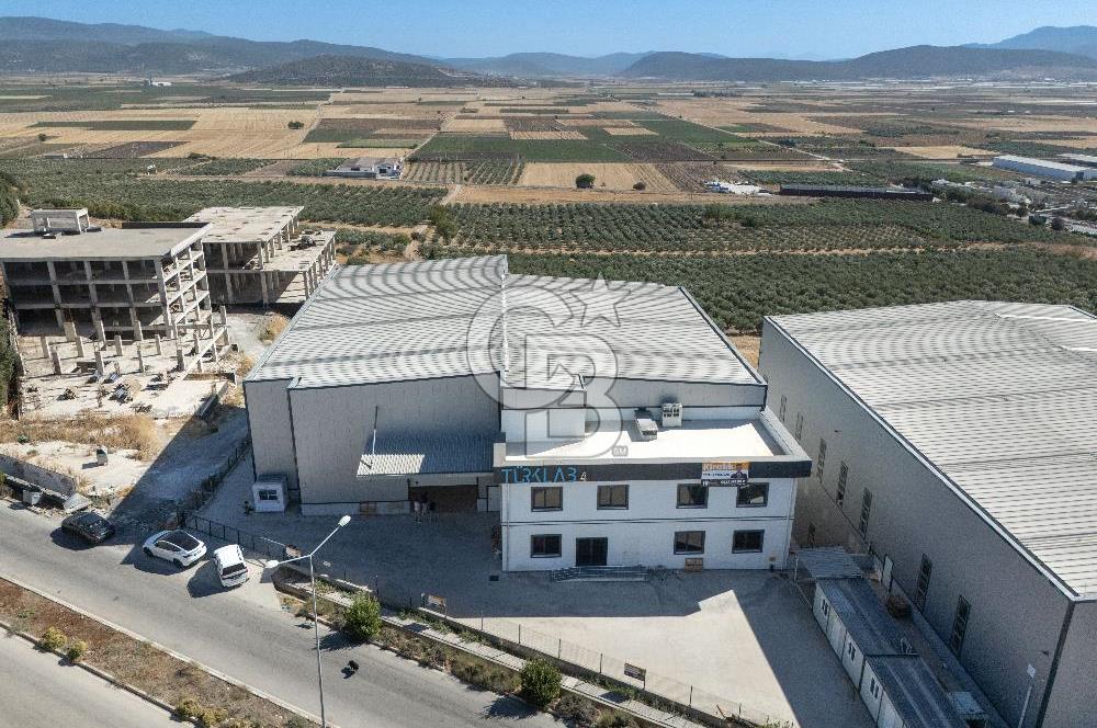İzmir İTOB OSB'de yüksek tavanlı Prestijli Üretim Tesisi
