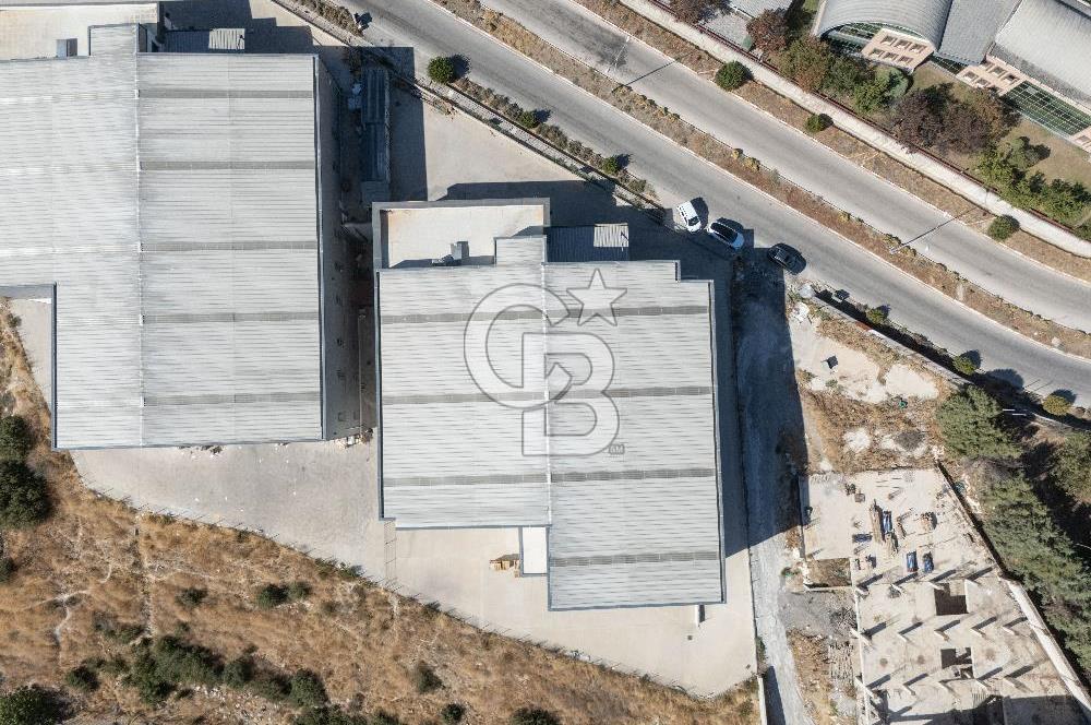 İzmir İTOB OSB'de yüksek tavanlı Prestijli Üretim Tesisi