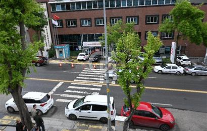 DİKMEN CADDESİNDE 29 MAYIS HASTANESİ KARŞISI SATILIK