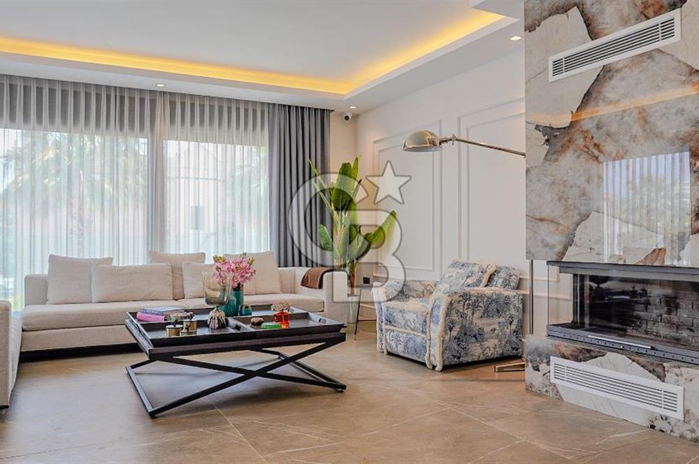 BODRUM HEBİL KOYUNDA ÖZEL HAVUZLU ŞÖMİNELİ LÜKS 6+2 VİLLA