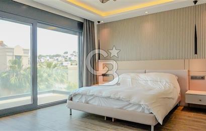 BODRUM HEBİL KOYUNDA ÖZEL HAVUZLU ŞÖMİNELİ LÜKS 6+2 VİLLA