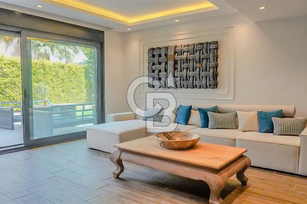 BODRUM HEBİL KOYUNDA ÖZEL HAVUZLU ŞÖMİNELİ LÜKS 6+2 VİLLA
