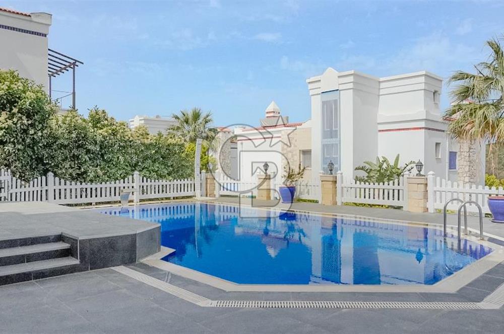 BODRUM HEBİL KOYUNDA ÖZEL HAVUZLU ŞÖMİNELİ LÜKS 6+2 VİLLA