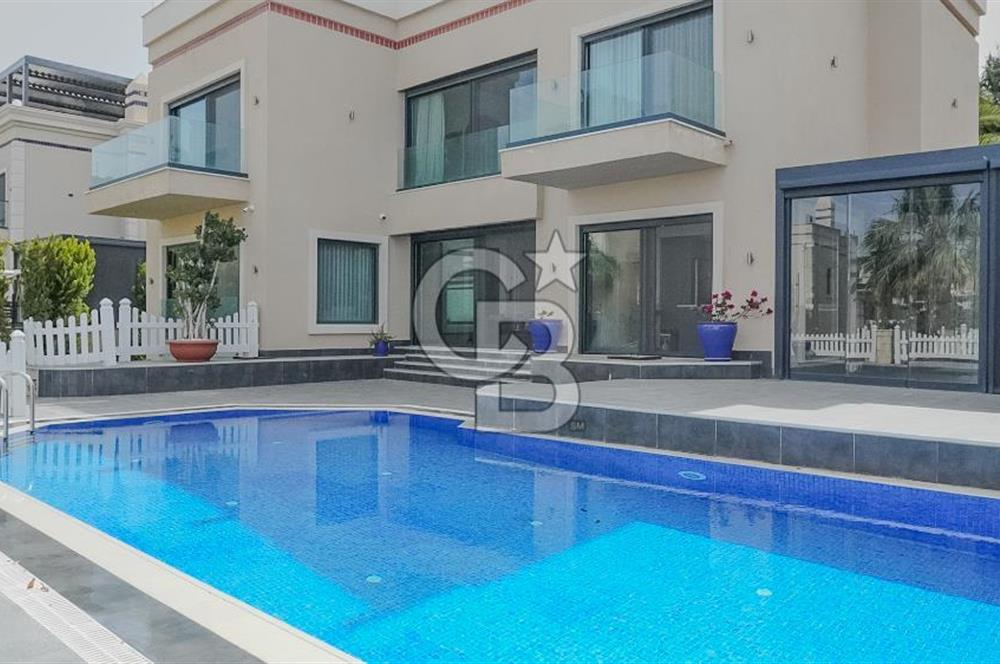 BODRUM HEBİL KOYUNDA ÖZEL HAVUZLU ŞÖMİNELİ LÜKS 6+2 VİLLA