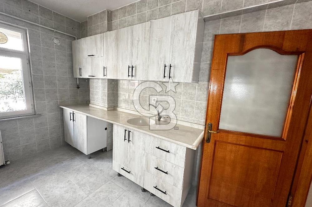 PENDİK GÜZELYALI MAHAHALLESİNDE SATILIK ARA KAT 3+1 DAİRE