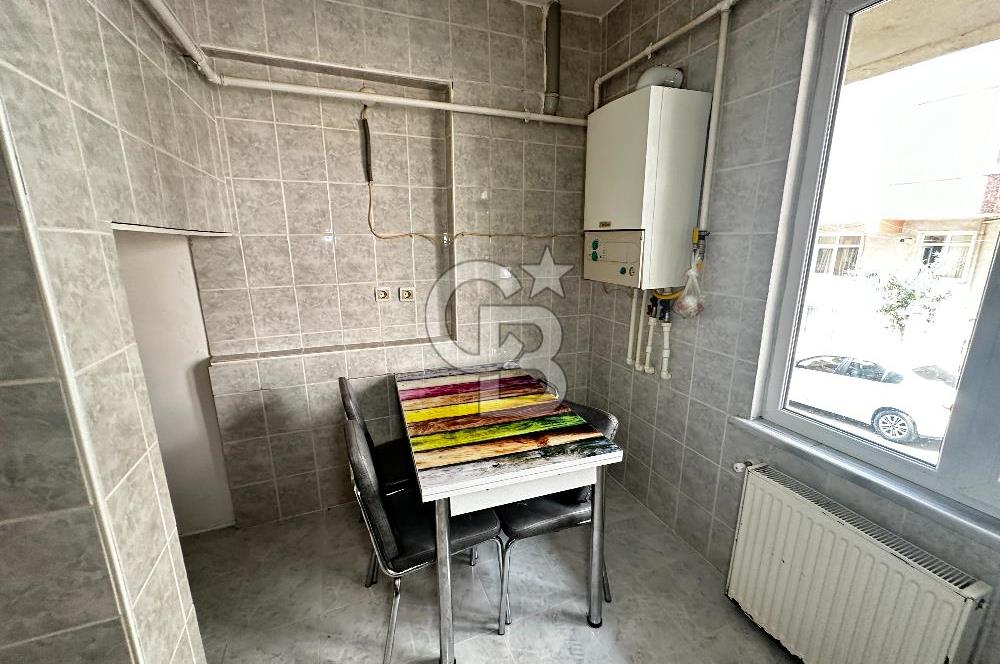 PENDİK GÜZELYALI MAHAHALLESİNDE SATILIK ARA KAT 3+1 DAİRE