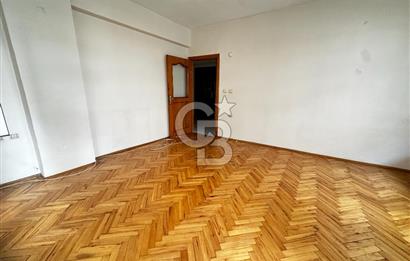 PENDİK GÜZELYALI MAHAHALLESİNDE SATILIK ARA KAT 3+1 DAİRE