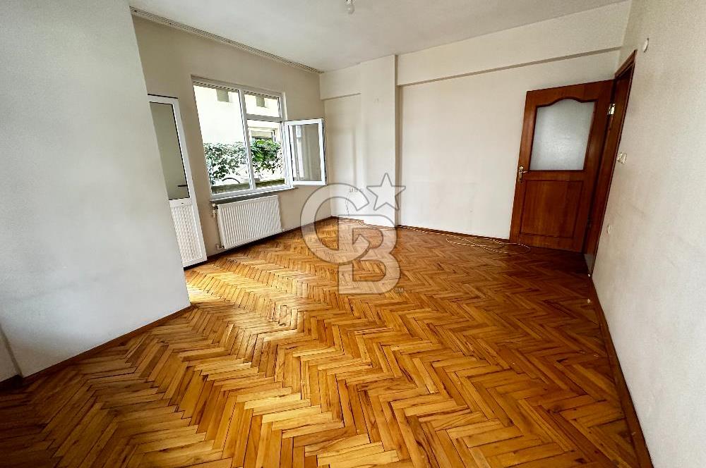 PENDİK GÜZELYALI MAHAHALLESİNDE SATILIK ARA KAT 3+1 DAİRE
