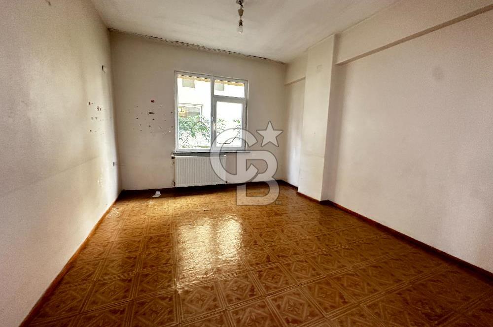 PENDİK GÜZELYALI MAHAHALLESİNDE SATILIK ARA KAT 3+1 DAİRE